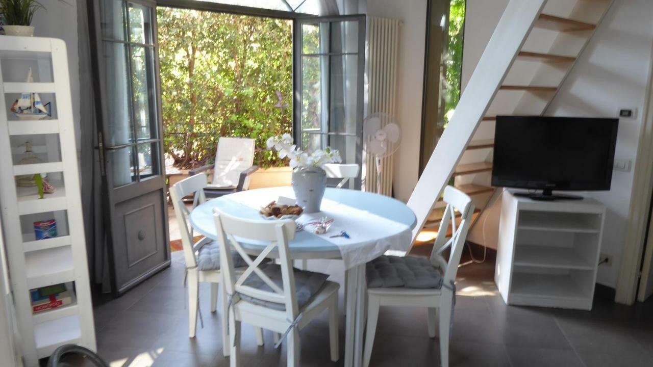 Il Liberty Di Emilia Villa Mondello Eksteriør bilde